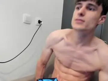 Chaturbate Nude Webcam of skinnyguywithbigd