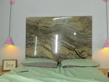 Chaturbate Best live sex cam show of strikeandsweet