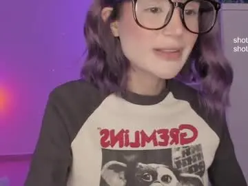 Chaturbate Live Sex Cam of lonelly_lolly98