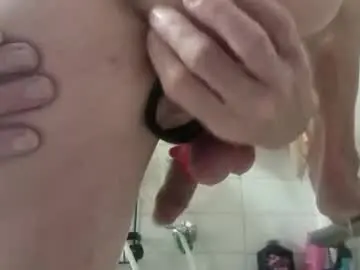 Chaturbate Live Porn of rod77knee