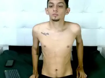 Chaturbate Watch Live Sex Cams of allan_collins_