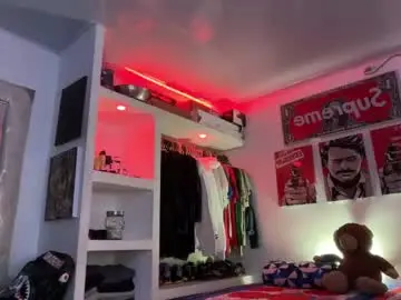 Chaturbate Live Sex Cam of eren_blade_