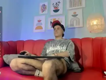 Chaturbate Watch Live Sex Cams of kevinn_blue
