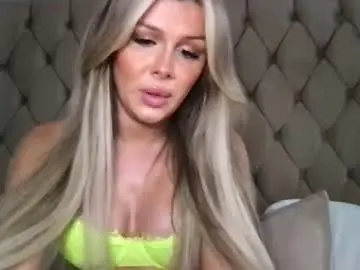 Chaturbate Live Sex of tsevaxx