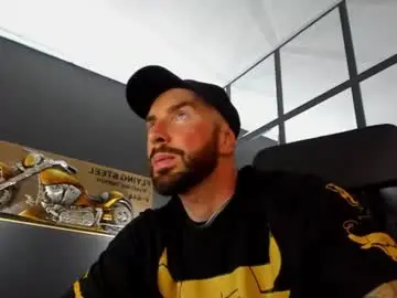 Chaturbate Live Porn of arongrant