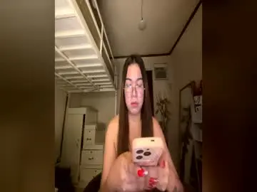 Chaturbate Adult Video Chat of foxieeealona