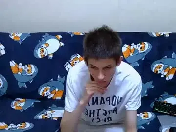 Chaturbate Live Sex Cam of lester_broo