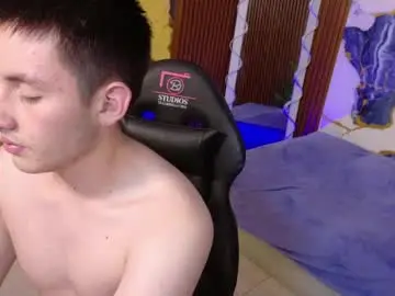 Chaturbate Free Live Porn of andres_tay