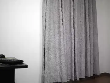 Chaturbate Nude Webcam of angelcabezaz
