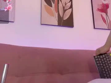 Chaturbate Sex Chat of helen_diaz1
