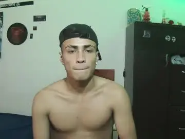 Chaturbate Free Live Porn of fenix_hardcock
