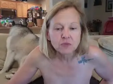 Chaturbate Sex Cam of matureluvin
