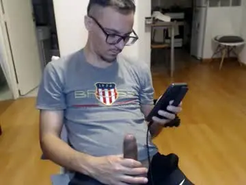 Chaturbate Live Sex Cam of guachin_new