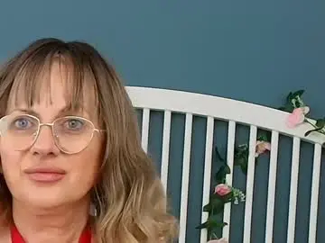 Chaturbate Live Sex of cougarmilf_