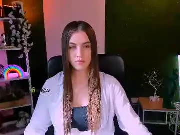 Chaturbate Live Sex of elyra_lir
