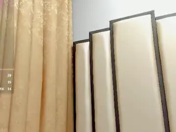 Chaturbate Sex Cam of maddie_01