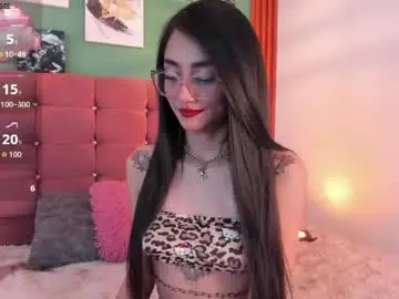 Chaturbate Watch Live Sex Cams of raven_smith_