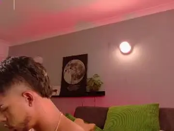 Chaturbate Live Sex Cam of ken_boy_