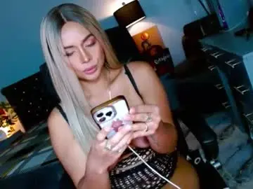 Chaturbate Best live sex cam show of insatiable_queen16