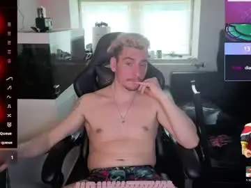 Chaturbate Best live sex cam show of rayzel_white