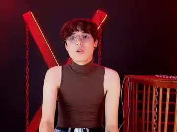 Chaturbate Live Sex Cam of krown_nox