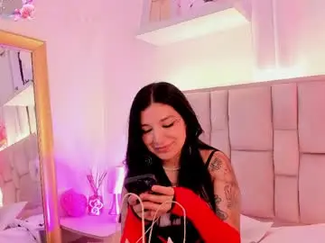 Chaturbate Watch Live Sex Cams of isis_waifu_