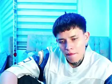 Chaturbate Live Sex of _justinmoon2