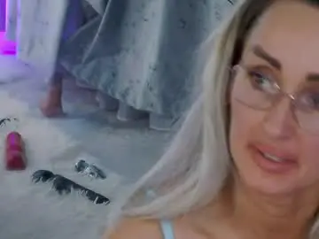 Chaturbate Adult Video Chat of isabelleethan