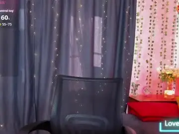 Chaturbate Live Sex Cam of cross_the_line
