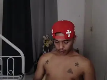 Chaturbate Free Porn Cam of itzme_jhonfred