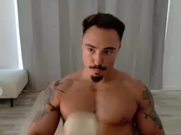 Chaturbate Best live sex cam show of master_lukass