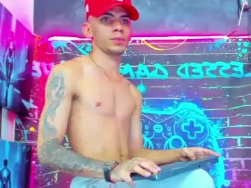Chaturbate Sex Chat of edward_24_