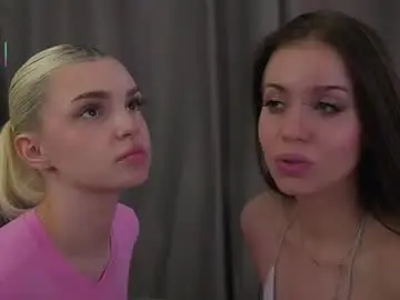 Chaturbate Sex Cam of vivid_girls