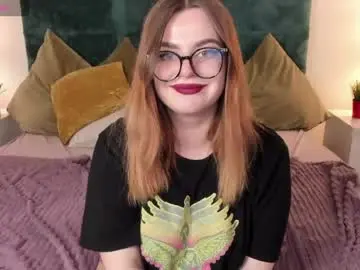 Chaturbate Live Sex Cam of kira888soon