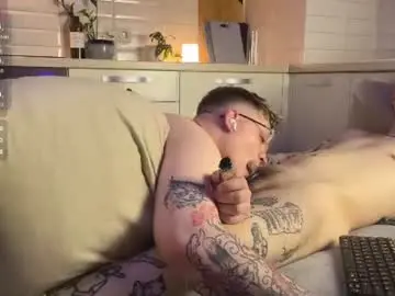 Chaturbate Watch Live Sex Cams of twoguyspleasure