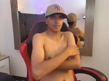 Chaturbate Free Porn Cam of alan_colthon