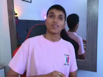 Chaturbate Live Porn of alan_colthon