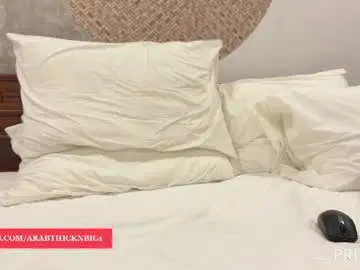 Chaturbate Live Sex Cam of arabthickestdick1