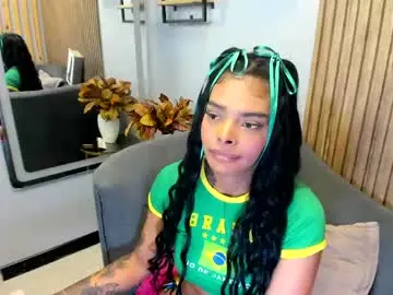 Chaturbate Nude Webcam of emmaebony_