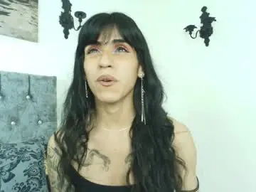 Chaturbate Live Sex of bella_poisonous