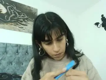 Chaturbate Live Porn of bella_poisonous