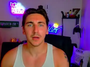 Chaturbate Live Sex Cam of zach_rhyder