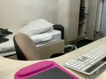 Chaturbate Live Sex Cam of coach_karl