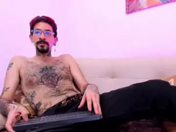 Chaturbate Watch Live Sex Cams of jonathan_sinn