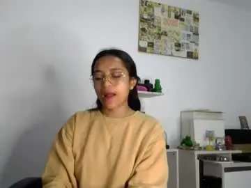 Chaturbate Live Sex of alia_lombardi