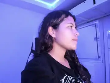 Chaturbate Live Sex Cam of ladybrown_16