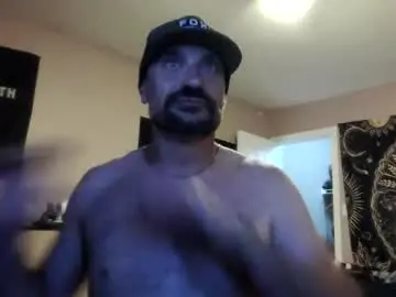 Chaturbate Free Porn Cam of clintwood12