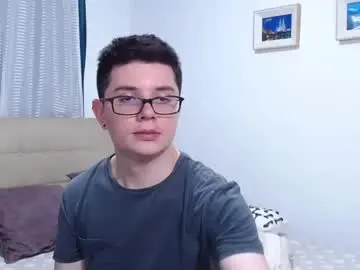 Chaturbate Sex Cam of kevinhunts