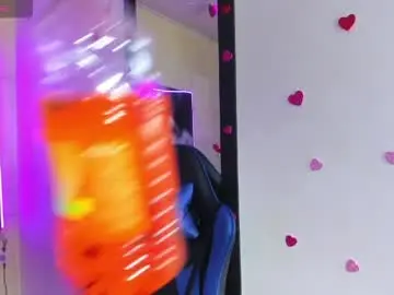 Chaturbate Adult Webcam of dolly_boob