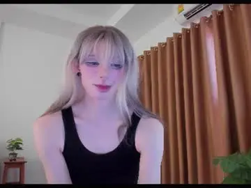 Chaturbate Live Sex Cam of deserve_dessert